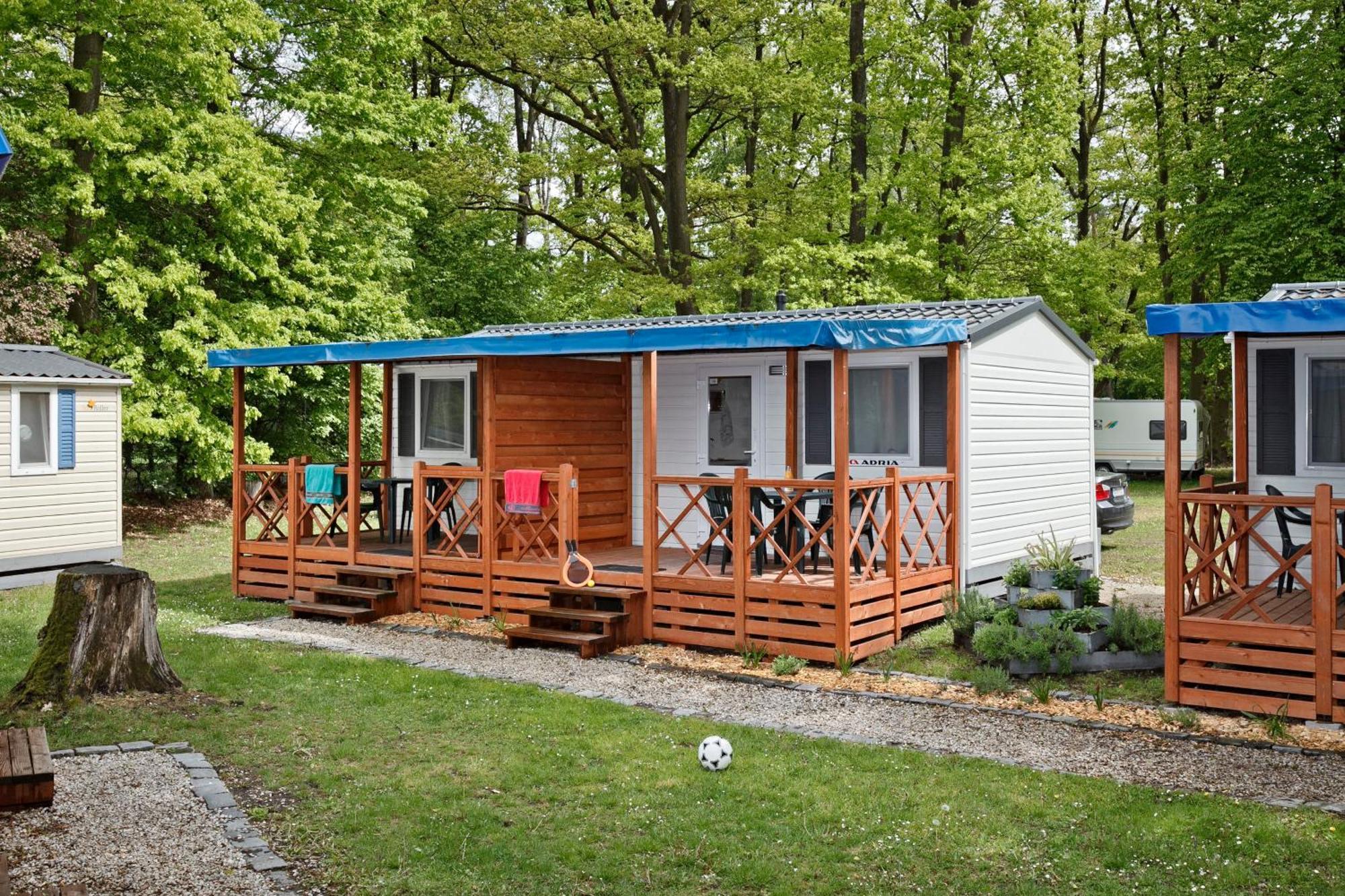 Knaus Campingpark Bad Dürkheim Zewnętrze zdjęcie
