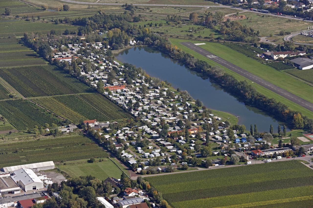 Knaus Campingpark Bad Dürkheim Zewnętrze zdjęcie